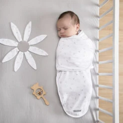 Doudou Plat Spécial Bébés Prématurés Fleur -Maman et Bé Soldes PJPXXF BLA 12 X